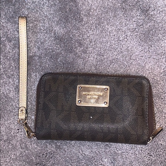 Michael kors wallet - Picture 2 of 7